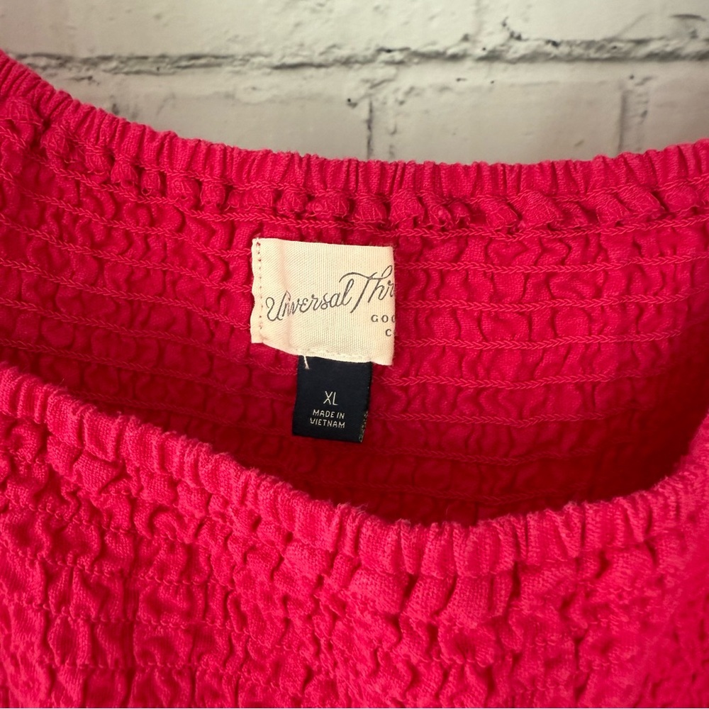 Universal Thread Fuchsia‎ Puff Sleeve Blouse - Picture 2 of 4